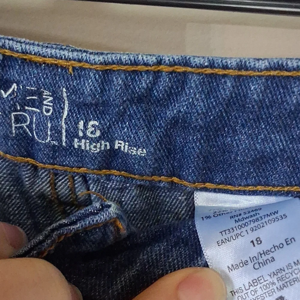 Patchwork Denim Barrel Leg Jeans - Picture 3 of 12